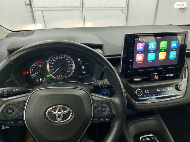 טויוטה קורולה