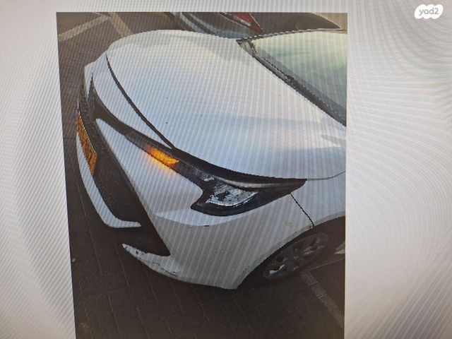 מודעת רכב טויוטה קורולה