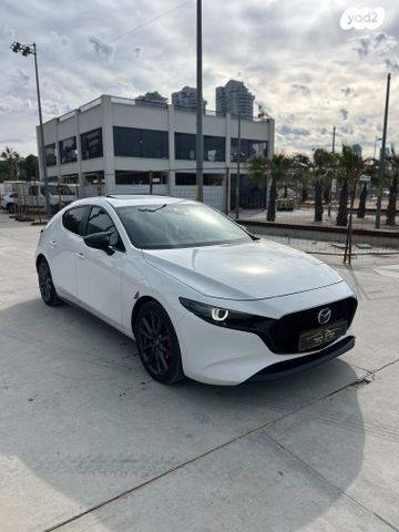 מאזדה 3