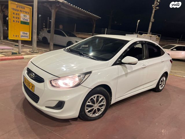 יונדאי אקסנט i25