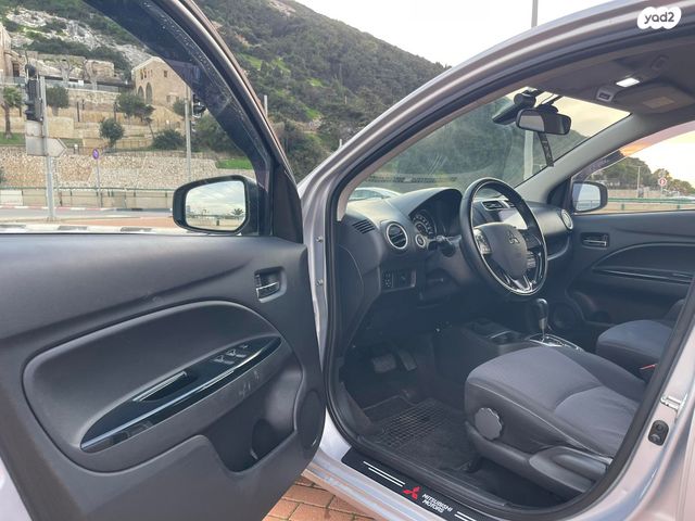 מיצובישי ספייס סטאר