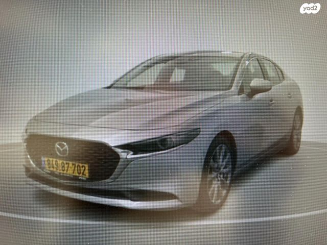 מודעת רכב מאזדה 3