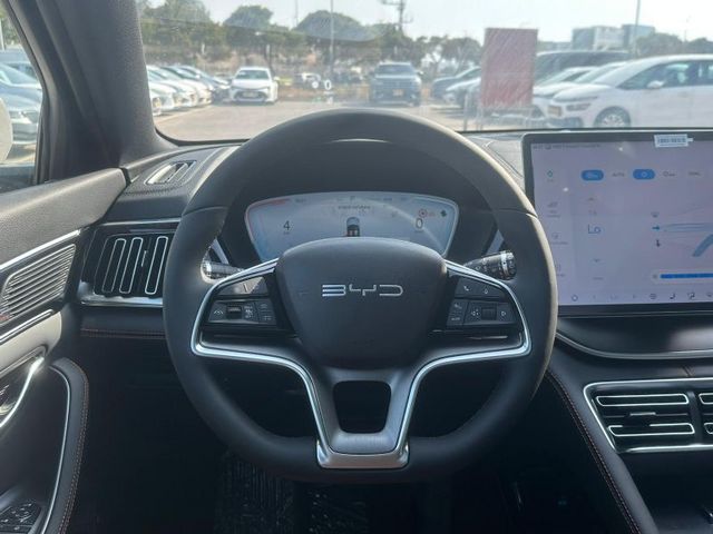 בי.ווי.די סיל U