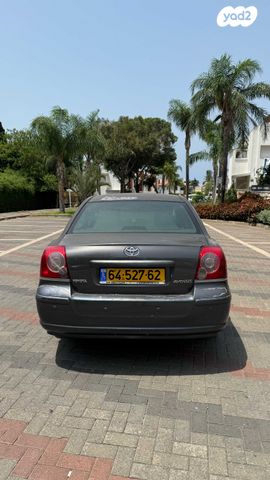 טויוטה אוונסיס