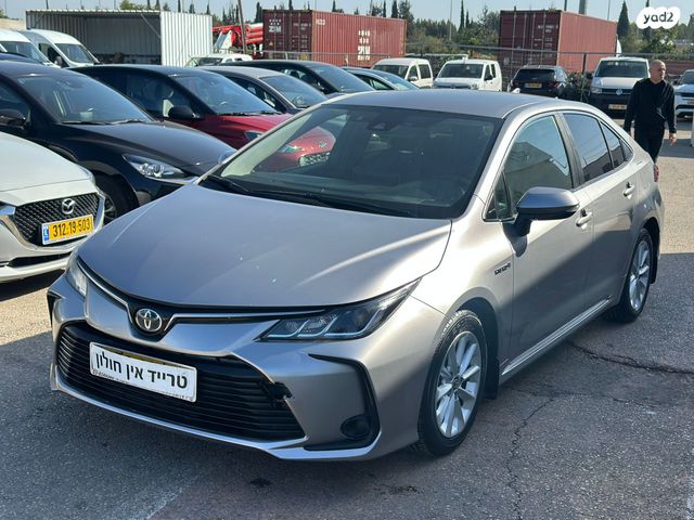 מודעת רכב טויוטה קורולה