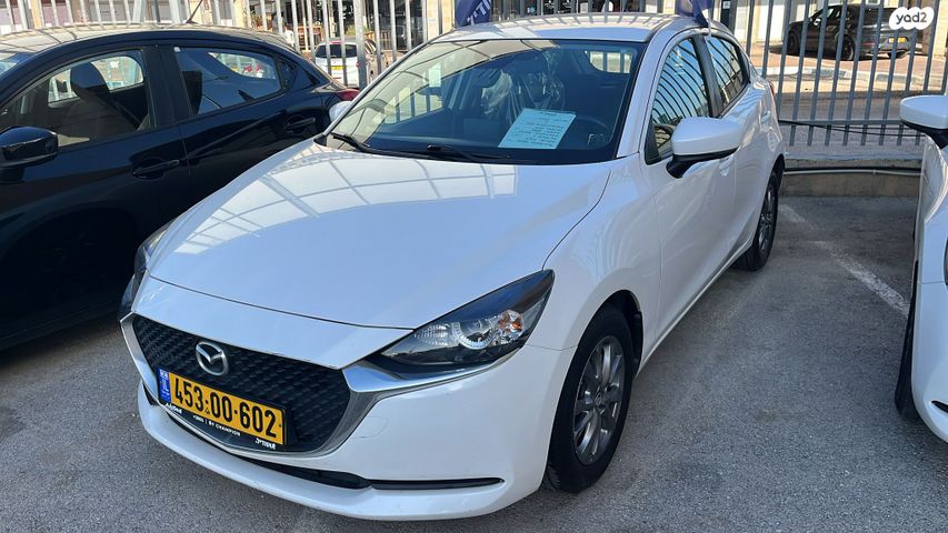 מודעת רכב מאזדה 2