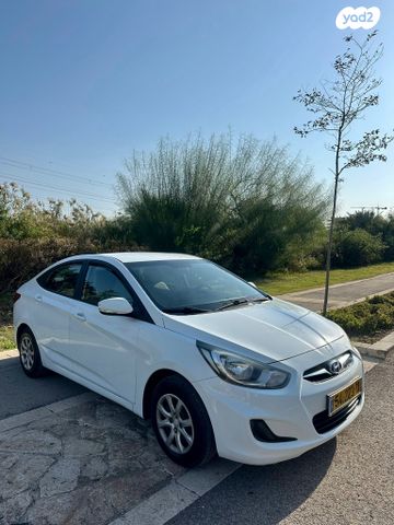 יונדאי אקסנט i25