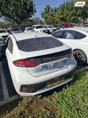 יונדאי איוניק