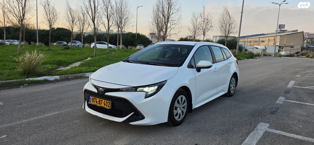 טויוטה קורולה