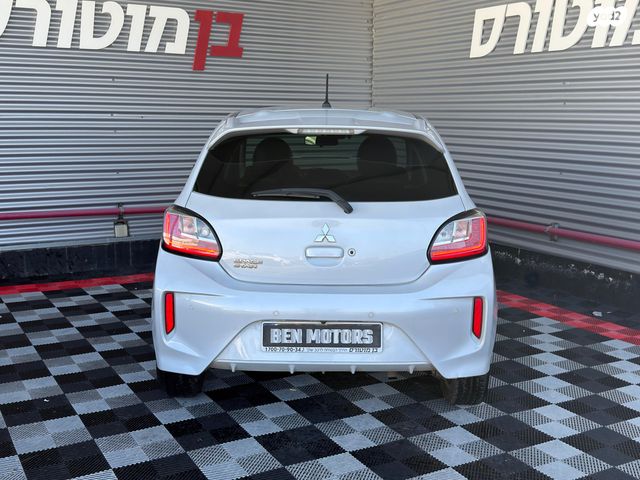 מיצובישי ספייס סטאר