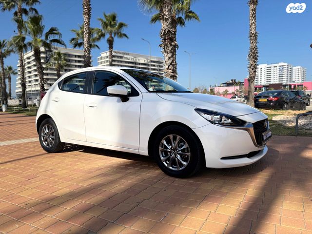 מודעת רכב מאזדה 2