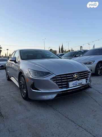 מודעת רכב יונדאי סונטה 1