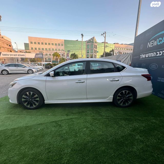 ניסאן סנטרה