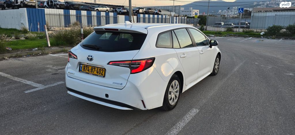 טויוטה קורולה