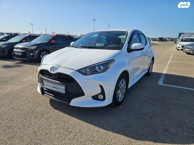 מודעת רכב טויוטה יאריס