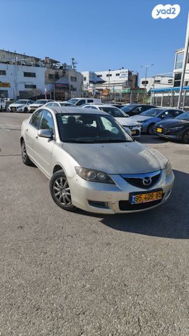 מודעת רכב מאזדה 3