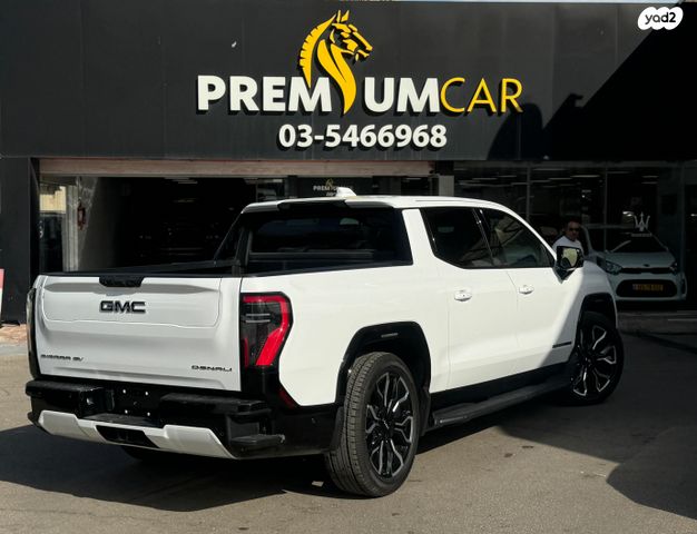 ג'י.אם.סי סיירה EV