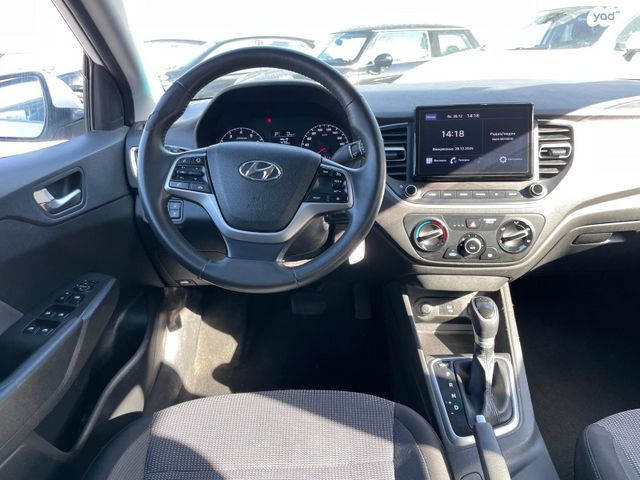 יונדאי אקסנט i25