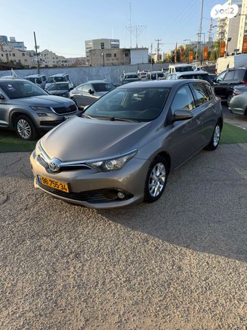 מודעת רכב טויוטה אוריס