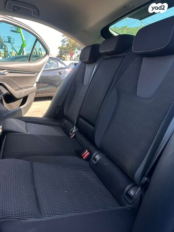 סקודה אוקטביה 