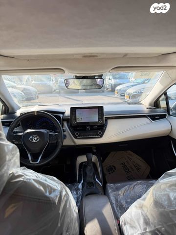 טויוטה קורולה