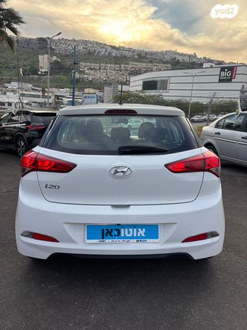 יונדאי i20