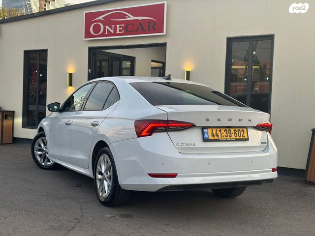 סקודה אוקטביה