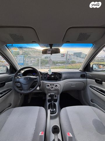 יונדאי אקסנט i25