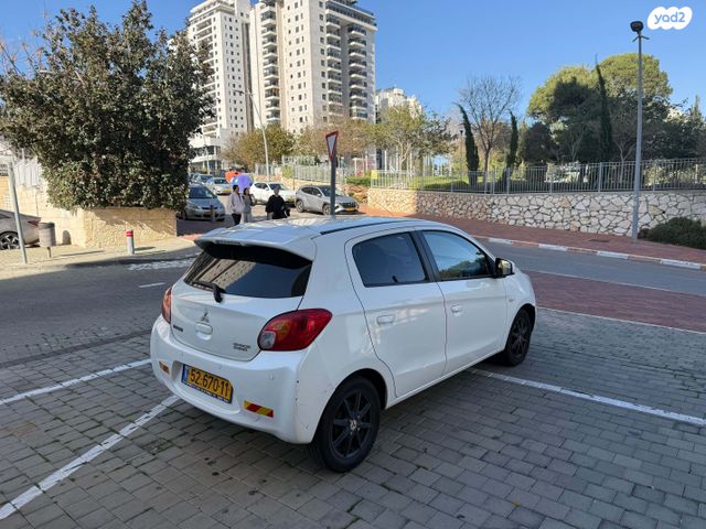 מיצובישי ספייס סטאר