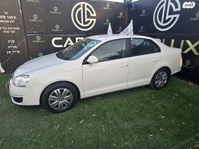 מודעת רכב פולקסווגן ג'טה 