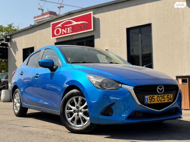 מודעת רכב מאזדה 2