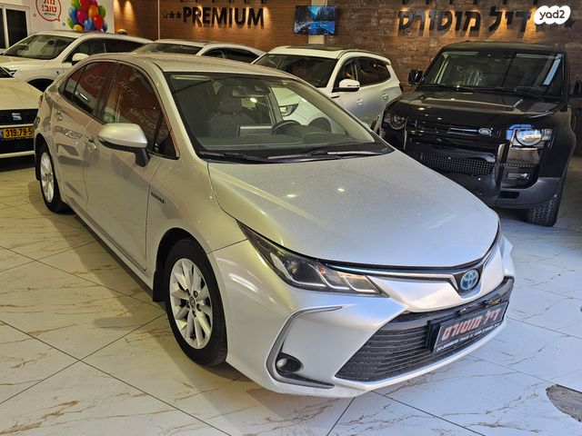 מודעת רכב טויוטה קורולה