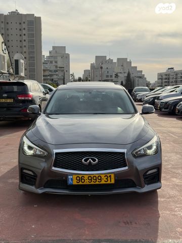 אינפיניטי Q50