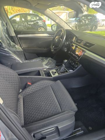 מודעת רכב סקודה סופרב 2