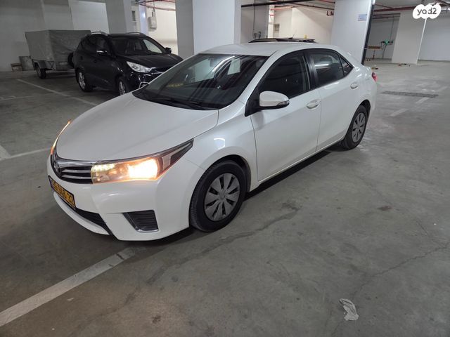 מודעת רכב טויוטה קורולה