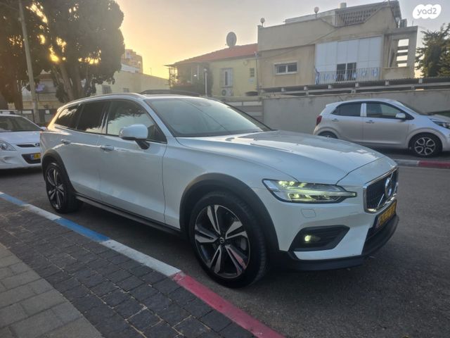 וולוו V60