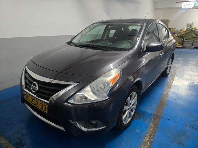 ניסאן אלמרה