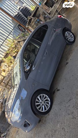 מודעת רכב מיצובישי אטראז'