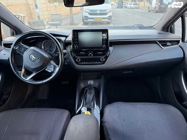 טויוטה קורולה