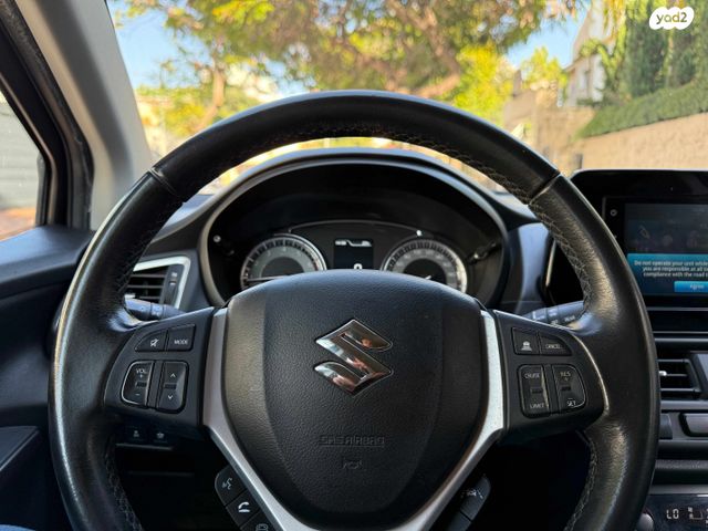 סוזוקי S-Cross