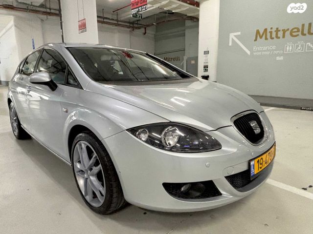 מודעת רכב סיאט לאון