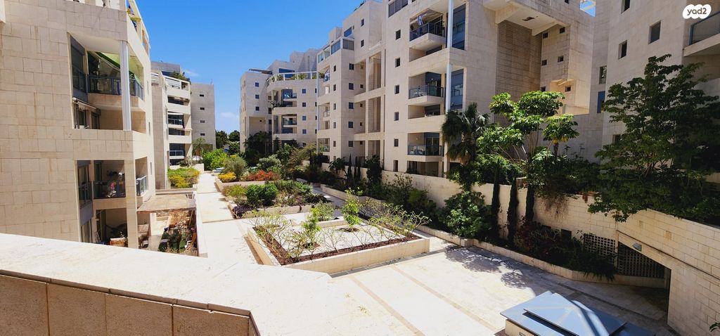 דירה, משה קול 8, המשתלה, תל אביב יפו