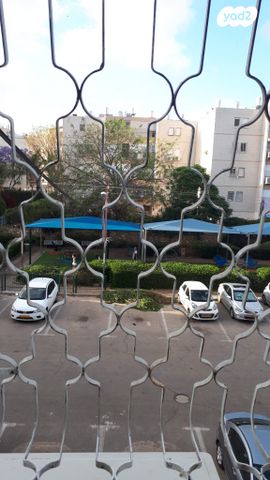 דירה, יהושע בן נון 11, מחנה יהודה, פתח תקווה