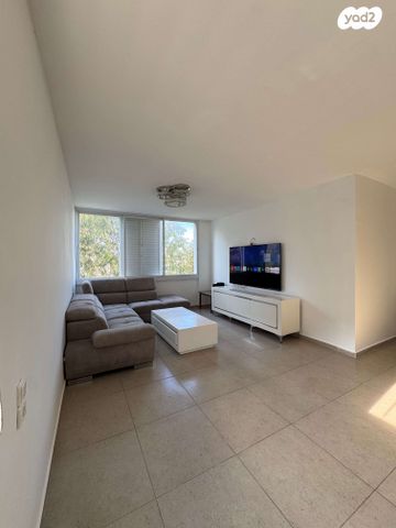 דירה, אורן 22, רמת בן גוריון, חיפה