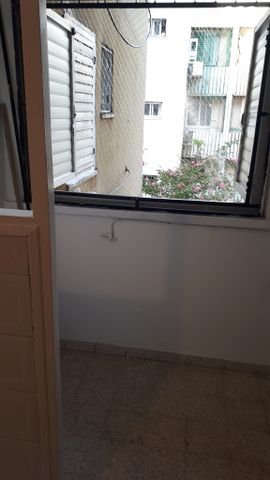 דירה, יהושע בן נון 11, מחנה יהודה, פתח תקווה