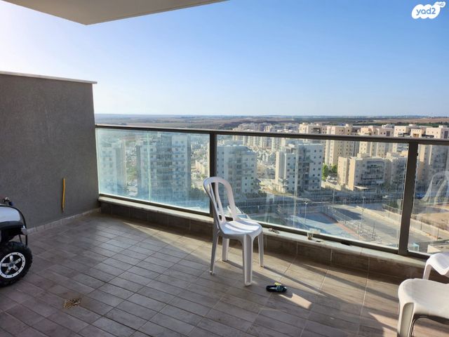 דירה, שלום דנינו 10, נתיבות מערב, נתיבות