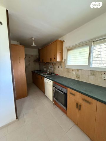 שדרות דגניה 37