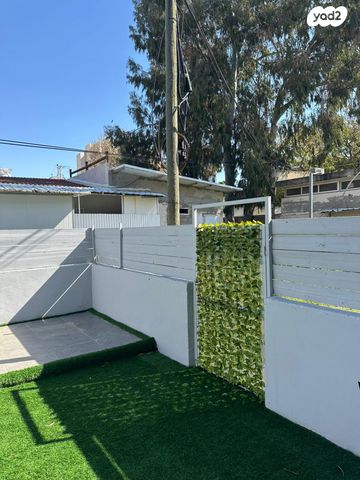 דירת גן, השר בכור שטרית 16, קרית נורדאו, נתניה