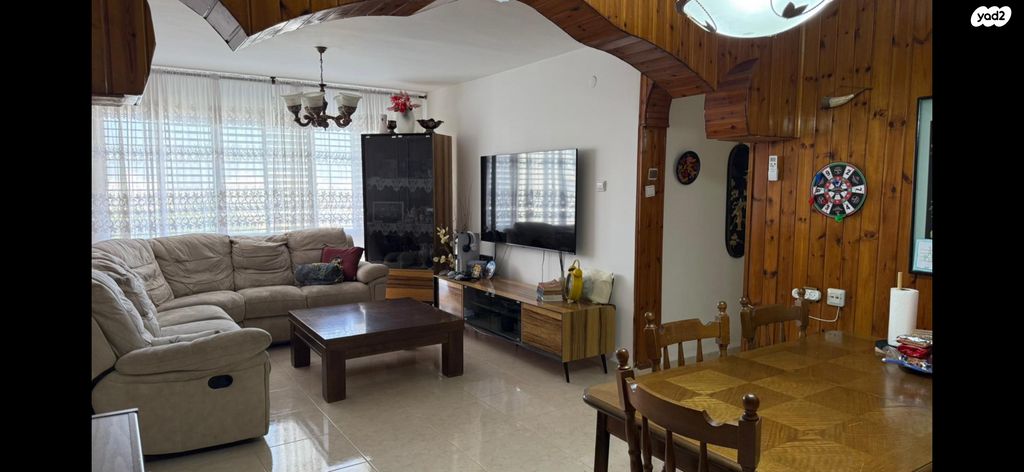 דירה, רחבת רד"ק 28, שכונה י"א, באר שבע