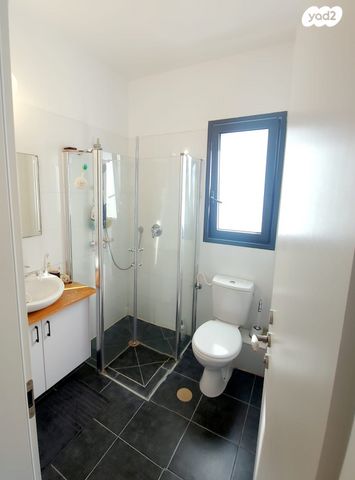 דליה רביקוביץ' 1